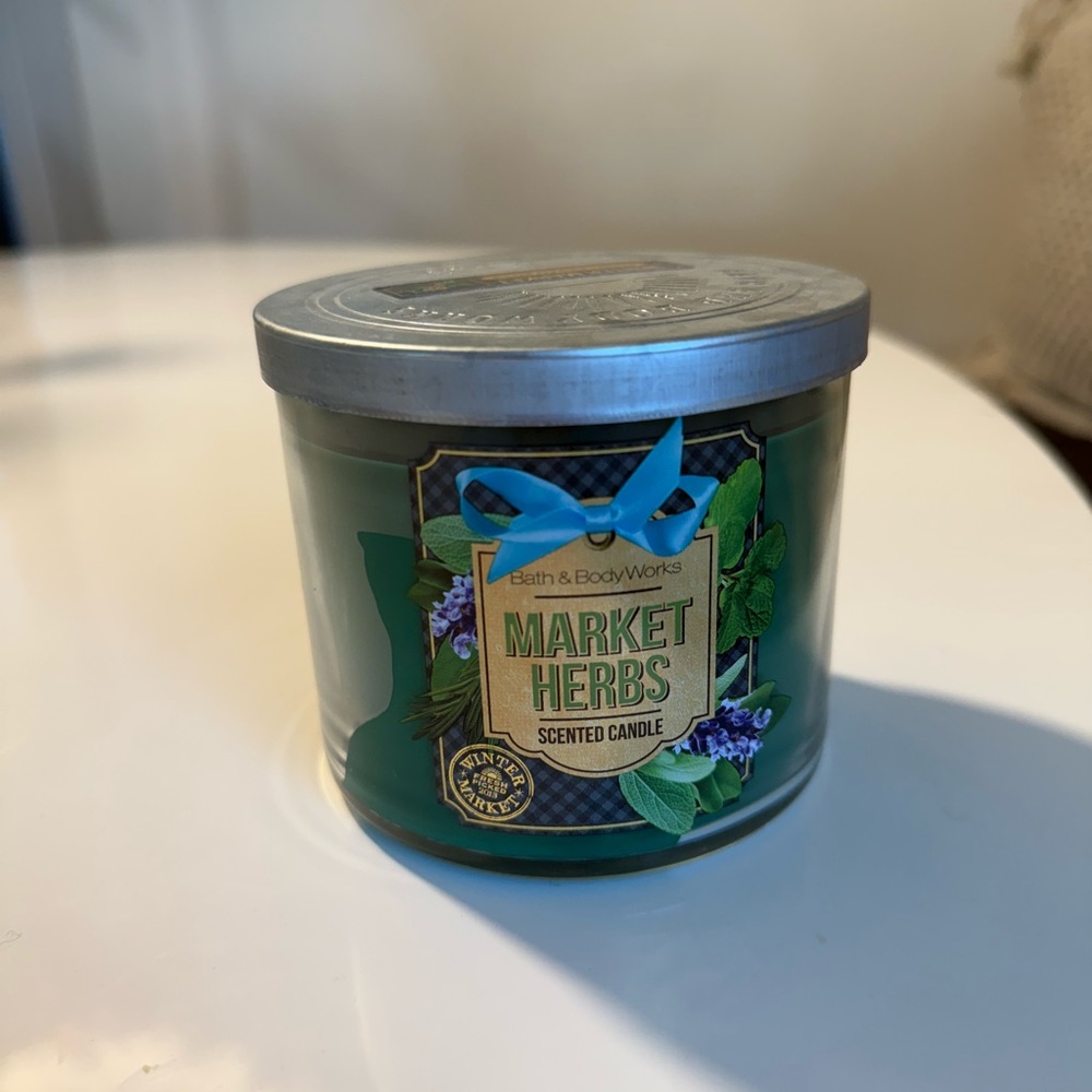 DISCONTINUED Bath & Body Works Market Herbs Candle 2013